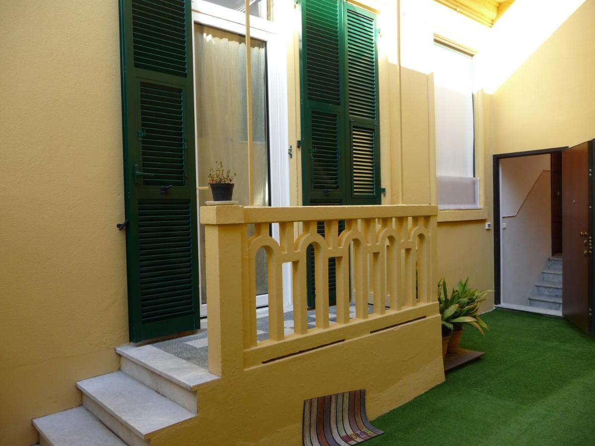 Residenza Cavour - Appartamento Agave Levanto Luaran gambar